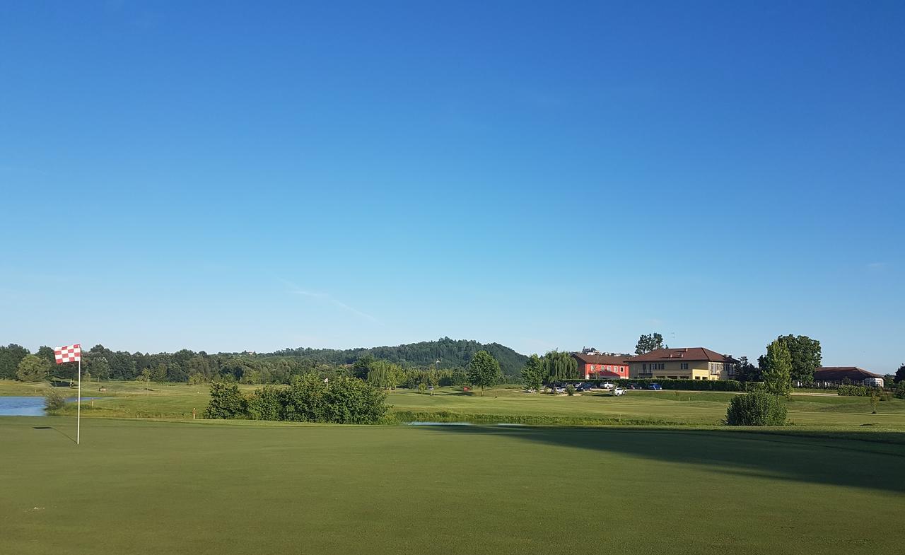Locanda Ferro Uno, Golf Citta Di Asti Exteriér fotografie
